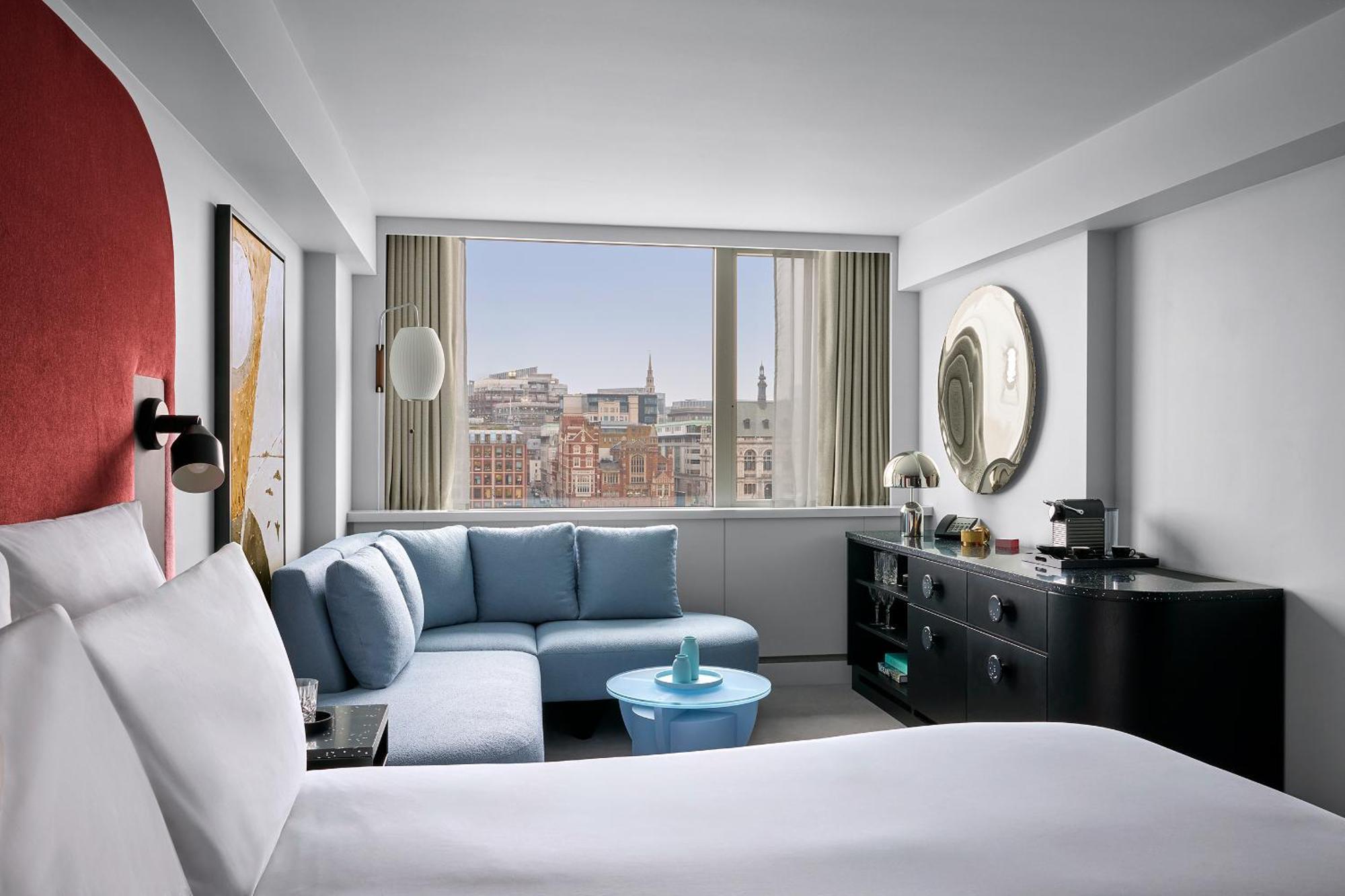 Suite monolocale con vista fiume